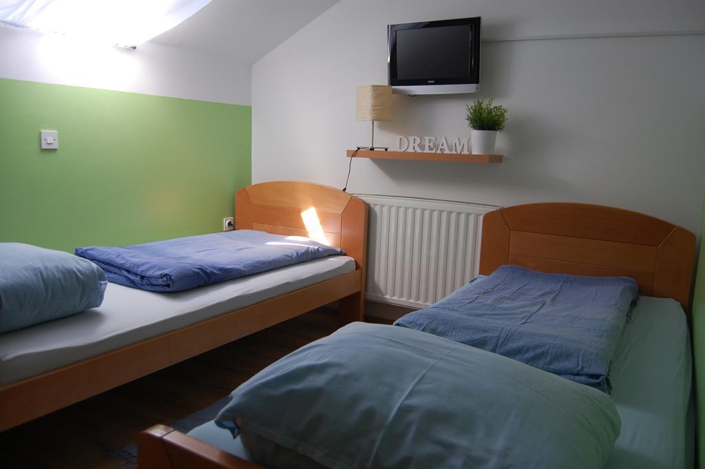 Rooms Hisa Divino Ptuj Room photo