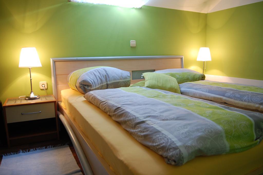 Rooms Hisa Divino Ptuj Room photo