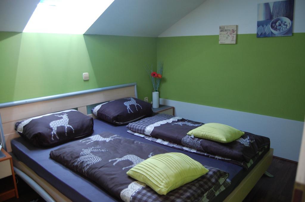 Rooms Hisa Divino Ptuj Room photo