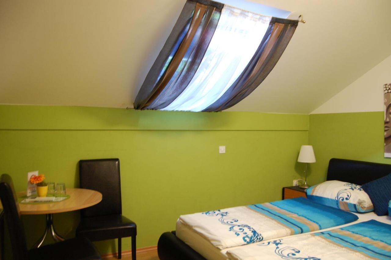 Rooms Hisa Divino Ptuj Exterior photo